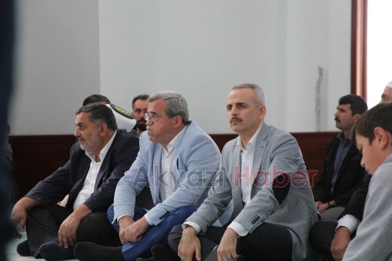 Akyazı Kıraat Eğitim Derneği Hafızlık İcazet Merasimine Yoğun Katılımla Gerçekleşti