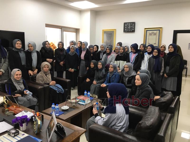 Akyazı Kız Anadolu İmam Hatip Lisesi öğrencileri SAÜ ye konuk oldu