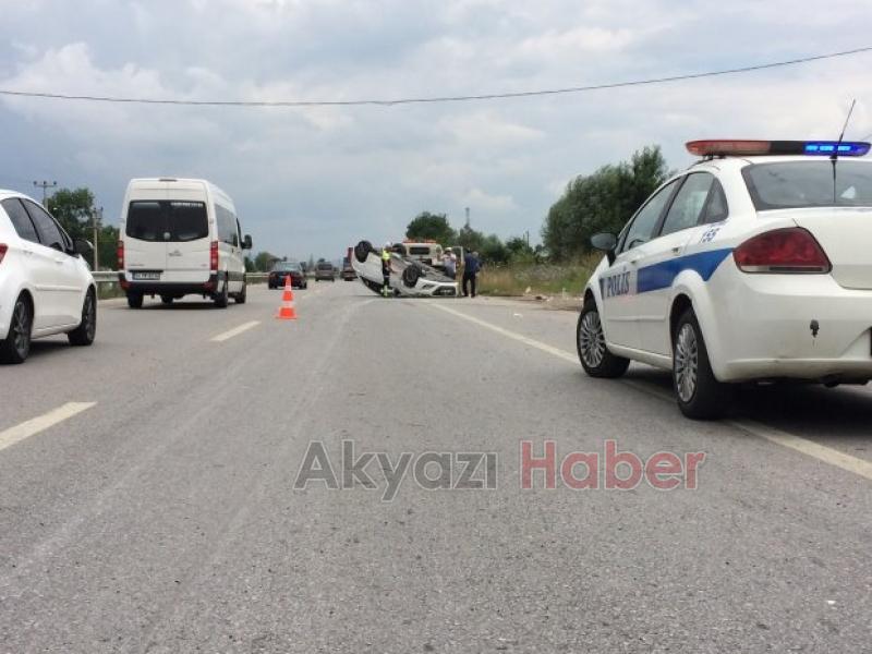 Akyazı Kızılcıkormanköy Mevkiinde trafik kazası