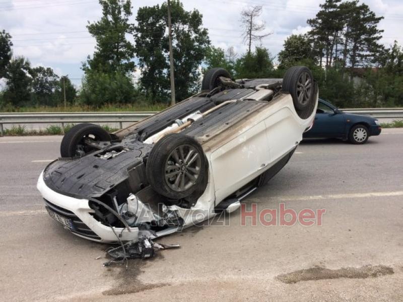 Akyazı Kızılcıkormanköy Mevkiinde trafik kazası