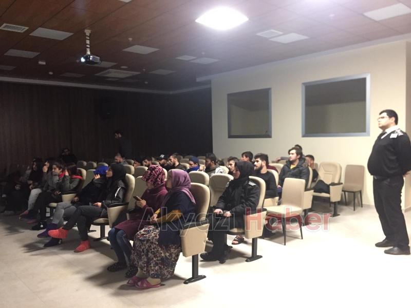 Akyazı KYK da Madde bağımlılığı semineri düzenlendi