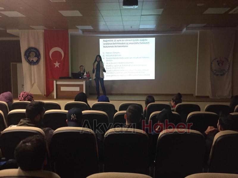Akyazı KYK da Madde bağımlılığı semineri düzenlendi