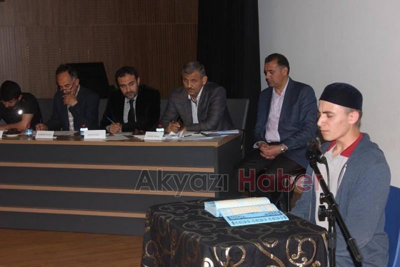 Akyazı Liseler Arası Kuranı Kerim Okuma Yarışması Yapıldı