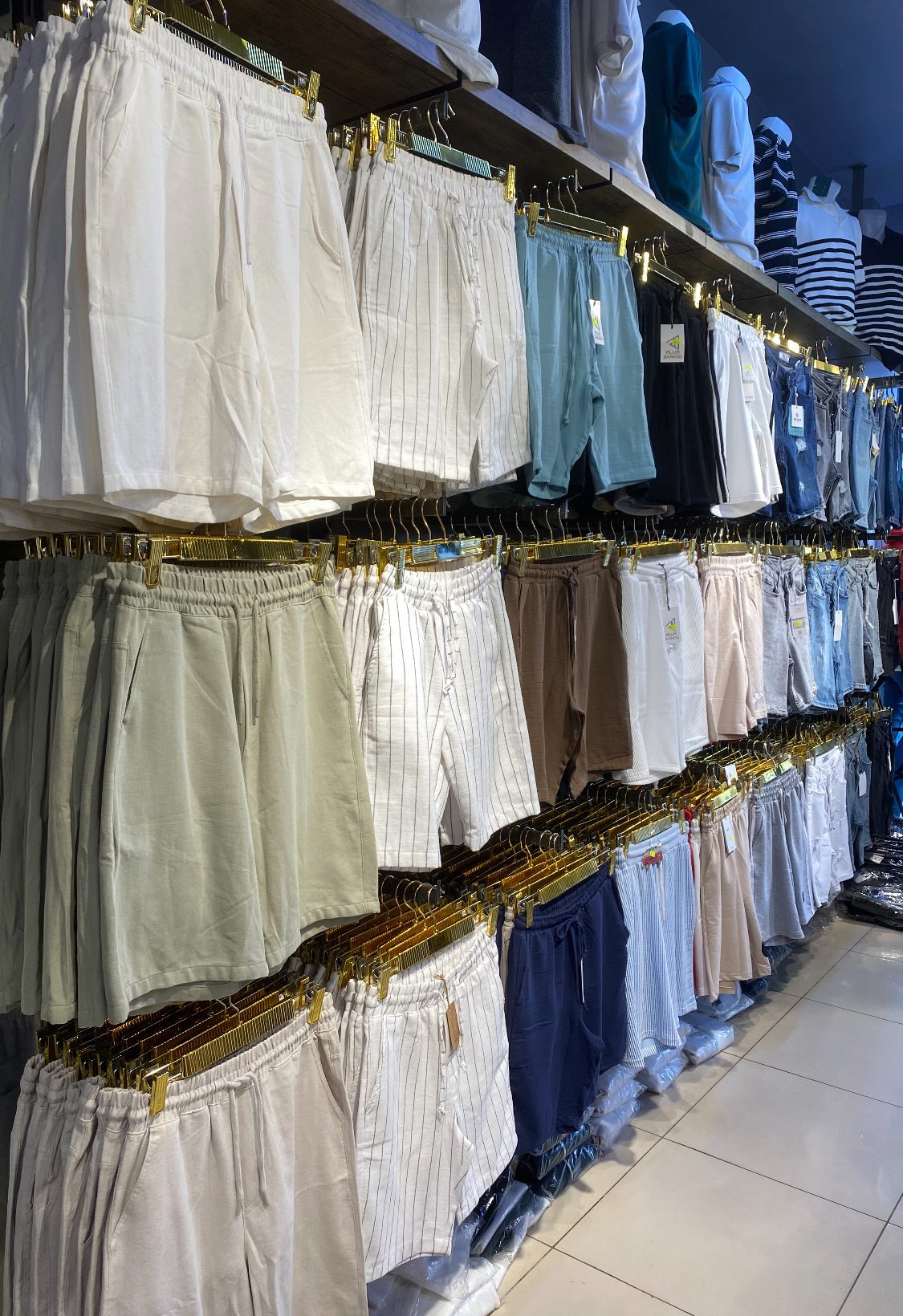 Akyazı Marka Store'da Sezon Sonu Şok İndirimler Başladı!