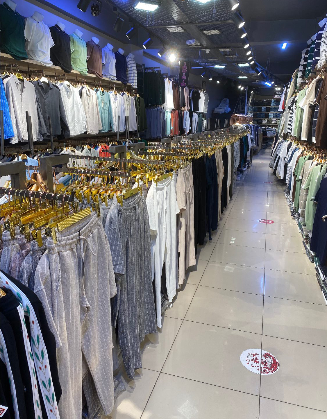 Akyazı Marka Store'da Sezon Sonu Şok İndirimler Başladı!