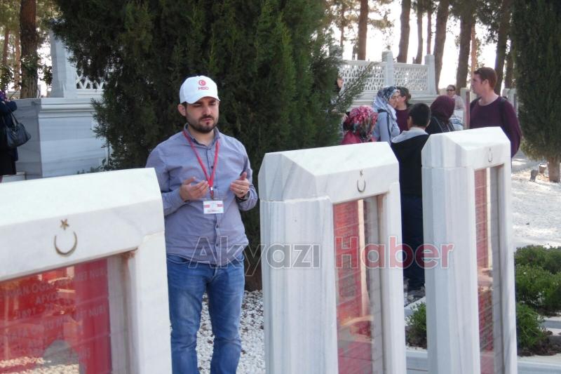Akyazı MBDD’den Çanakkale Şehitliğine Ziyaret