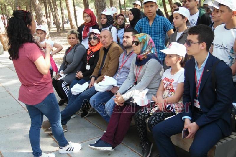 Akyazı MBDD’den Çanakkale Şehitliğine Ziyaret