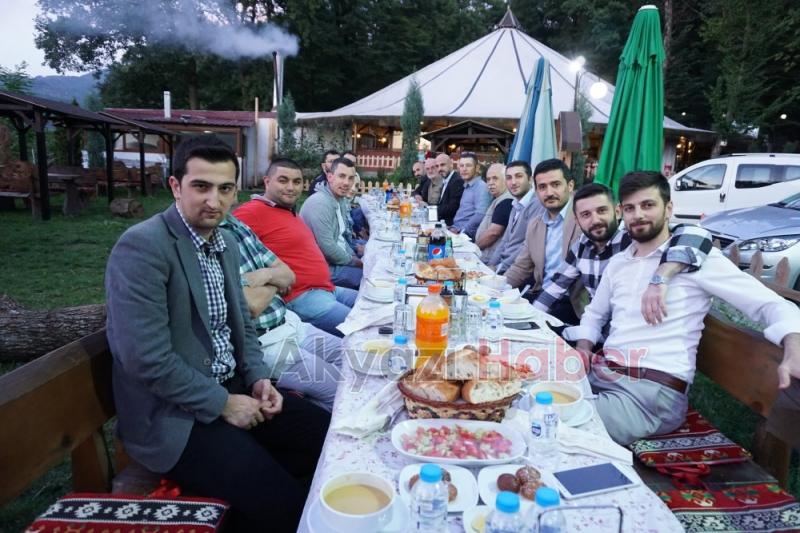  Akyazı Medya Basın Birliği iftar yemeğinde bir araya geldi