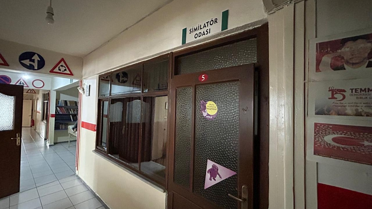 Akyazı Merkezde satılık dükkan