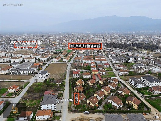 Akyazı Merkezde satılık villa!