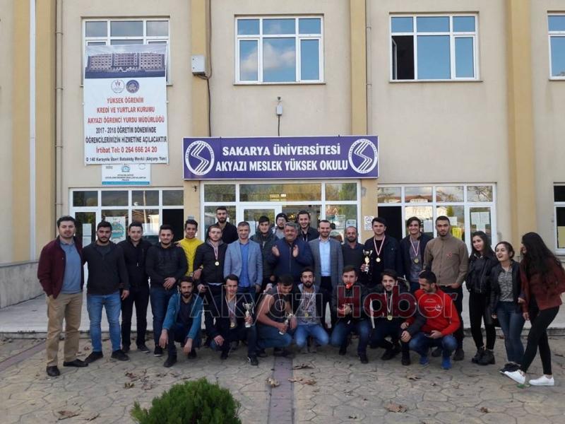 Akyazı Meslek Yüksek Okulunda Bilekler Yarıştı