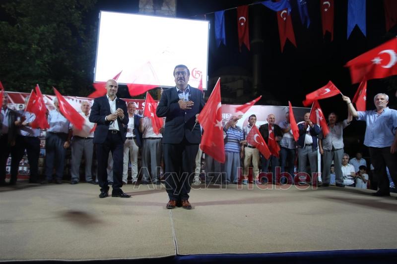 Akyazı Meydanlara Sığmadı