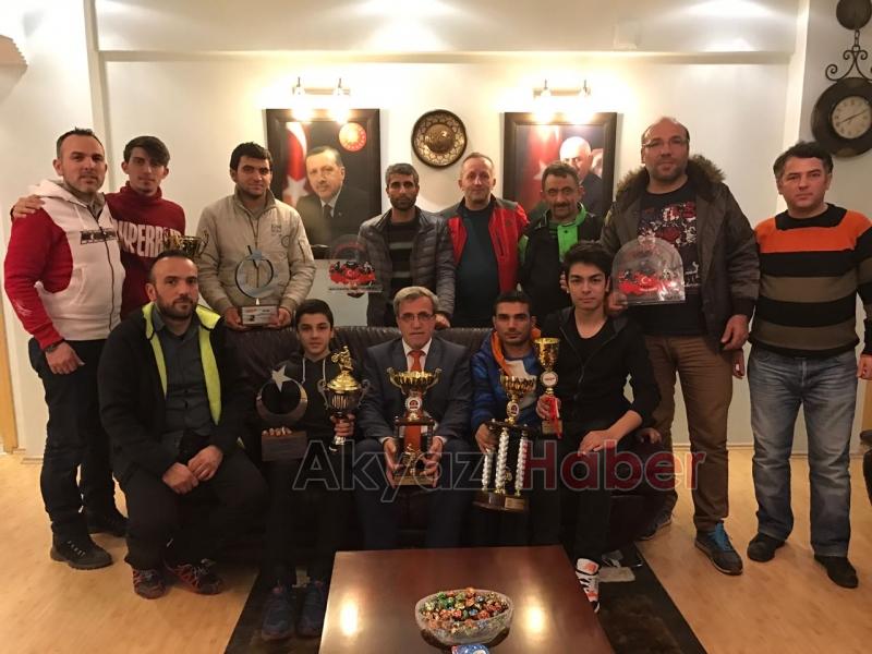 Akyazı Motor Severlerden Akcan a Ziyaret