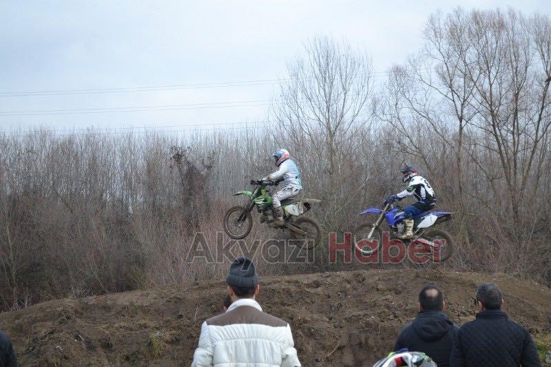 Akyazı Motor Severlerden Akcan a Ziyaret