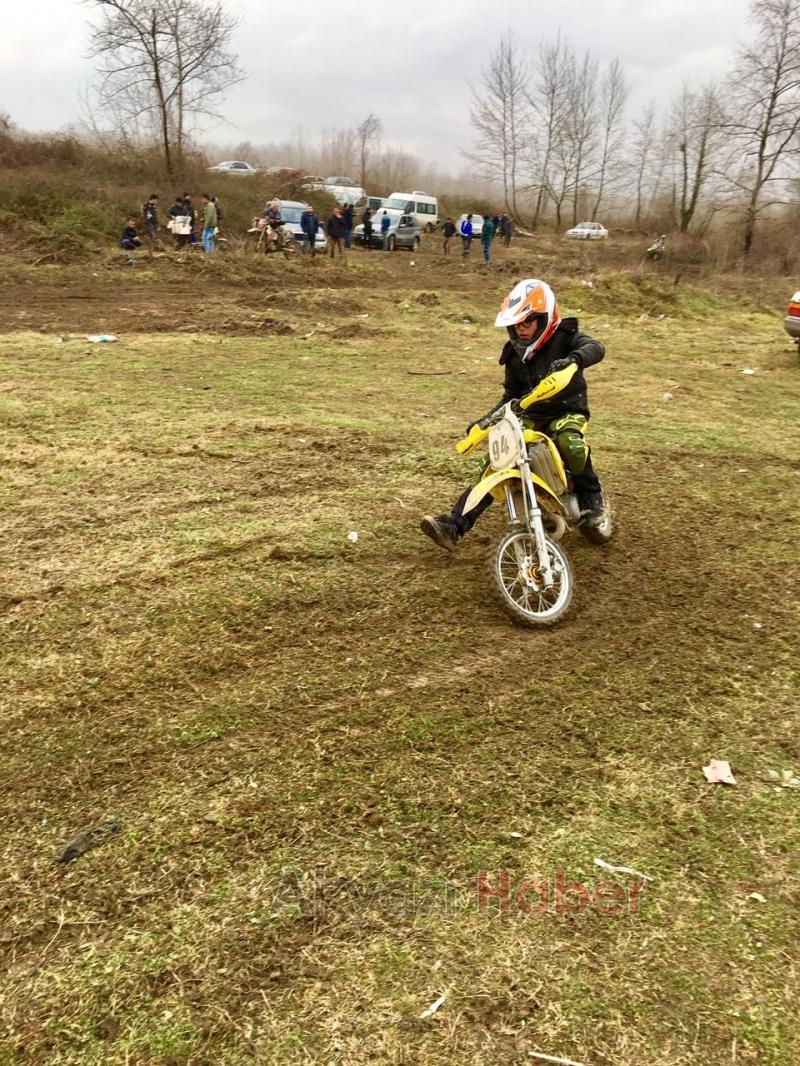 Akyazı Motor Severlerden Akcan a Ziyaret