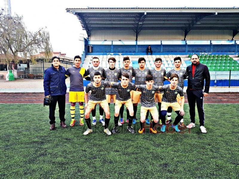 Akyazı MTA Lisesi Şampiyonluğa Yürüyor