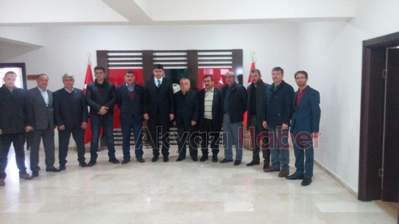 Akyazı Muhtar Derneğinden Kaymakam Kalaylıya Ziyaret