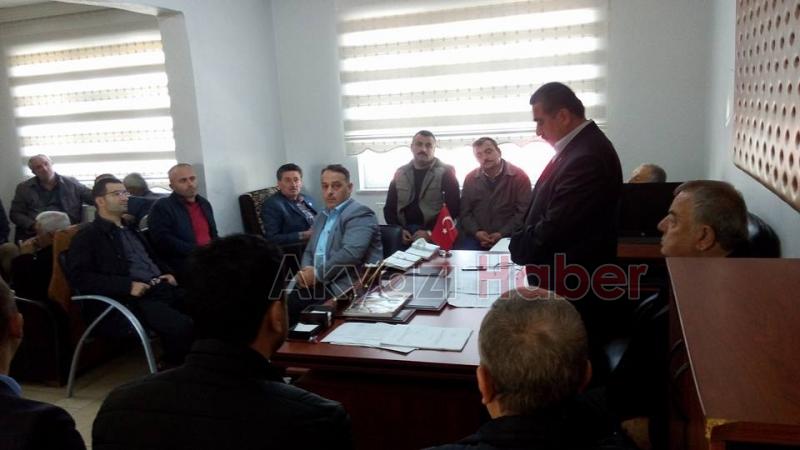Akyazı Muhtarlar Derneği Yeni Dernek Binasında İlk Toplantısını Yaptı