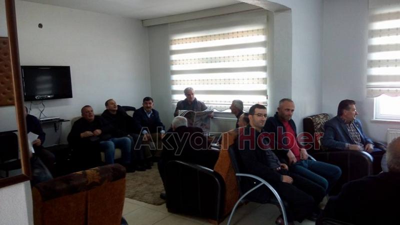 Akyazı Muhtarlar Derneği Yeni Dernek Binasında İlk Toplantısını Yaptı