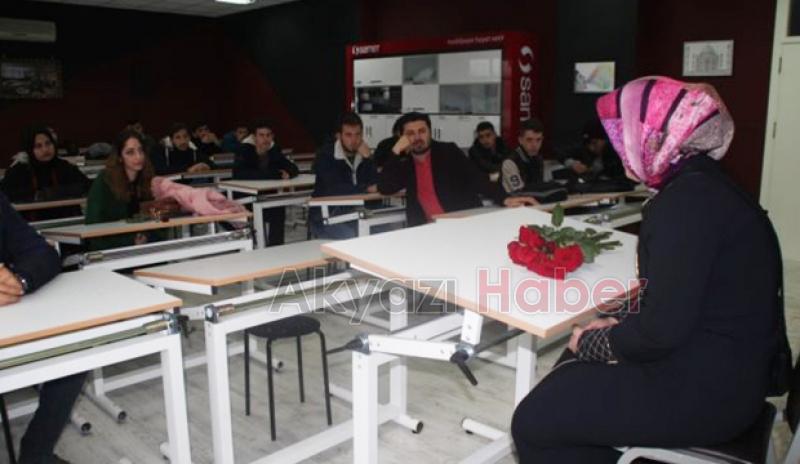 Akyazı MYO'da duygusal söyleşi Gözyaşlarını tutamadılar