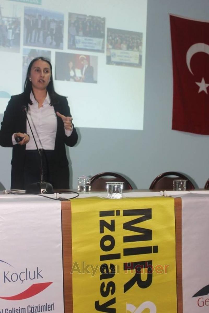 Akyazı MYO da kariyer günleri etkinliği düzenlendi