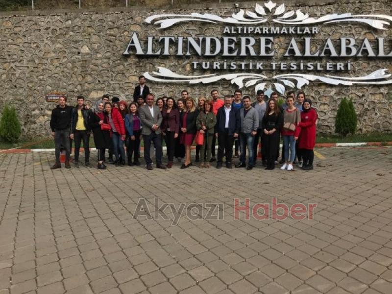 Akyazı MYO da kariyer günleri etkinliği düzenlendi