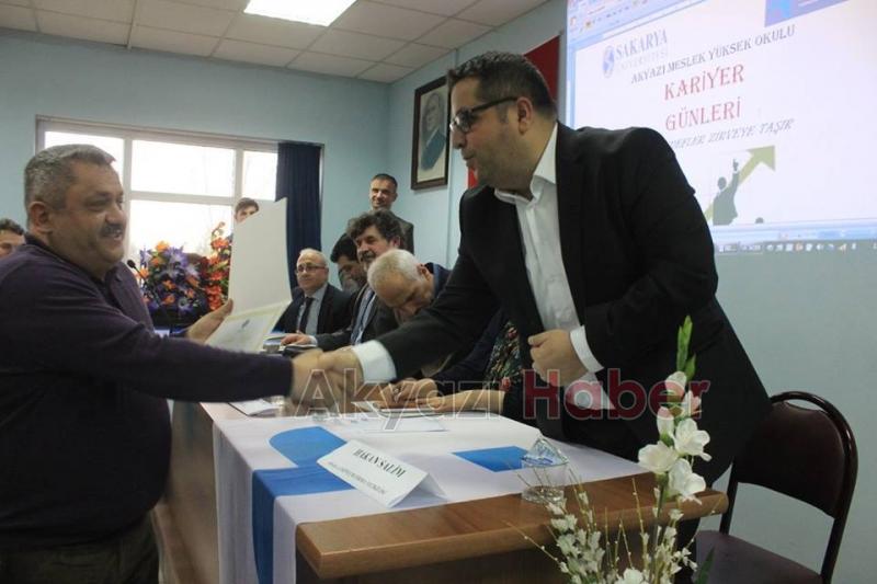 AKYAZI MYO DA KARİYER GÜNLERİ SEMİNERİ