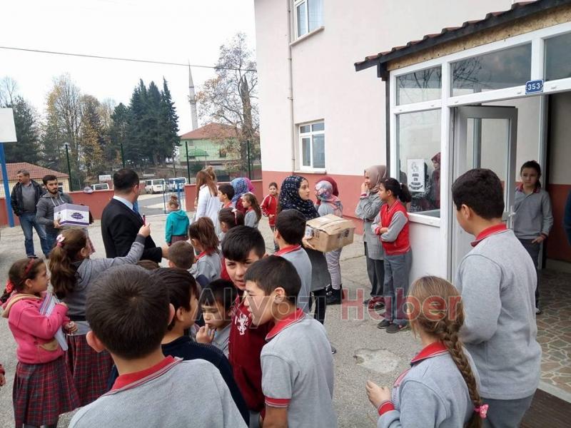  AKYAZI MYO MİNİK KALPLERE DOKUNDU