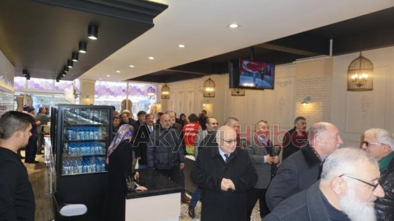 Akyazı'nın yeni lezzet adresi Ala Lokantası törenle hizmete açıldı