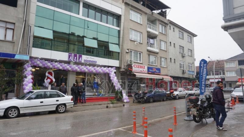 Akyazı'nın yeni lezzet adresi Ala Lokantası törenle hizmete açıldı