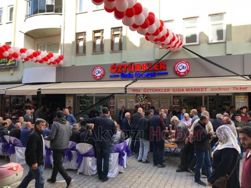 Akyazı Öztürk Markette Gelenek Devam Ediyor