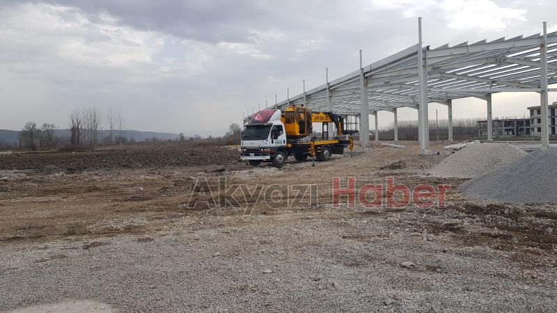 Akyazı Platform Vinç Hizmetinizde 