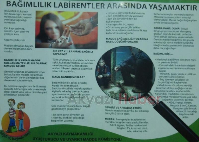 Akyazı Polisi Uyuşturucu Kullanımına Dikkat Çekmek İçin Broşür Dağıttı