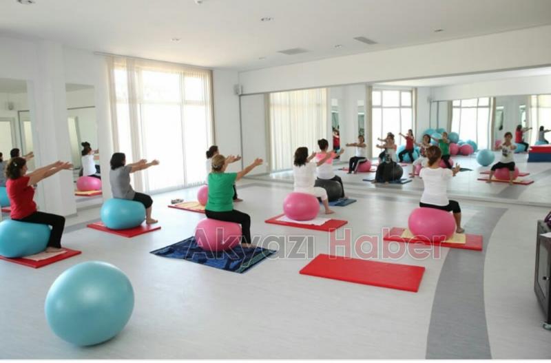 Akyazı Power Pilates ve Zumba Salonu Hizmetinizde