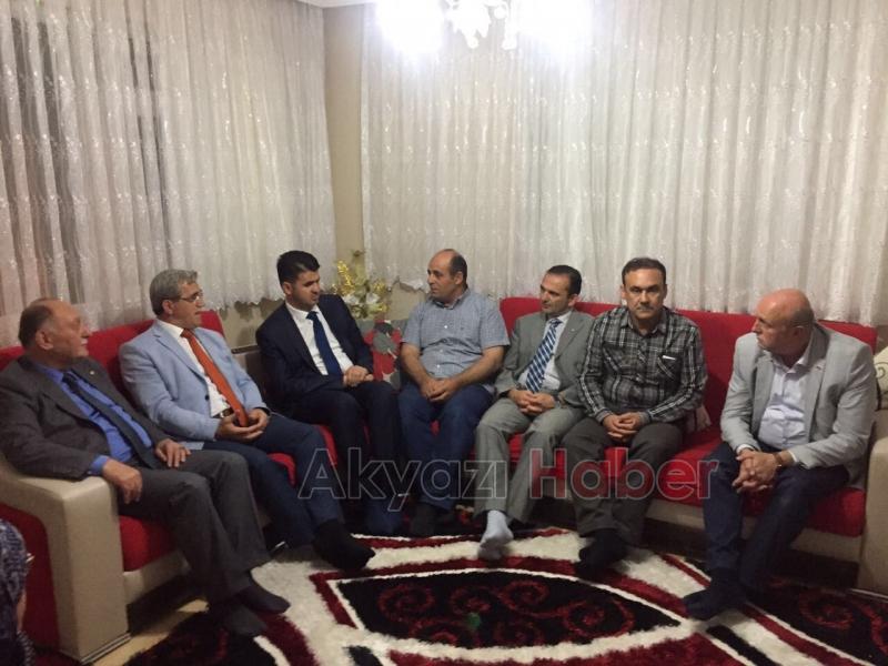 Akyazı Protokolünden Şehit Ailesine Ziyaret