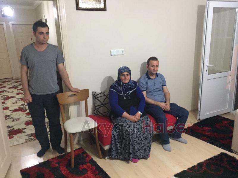 Akyazı Protokolünden Şehit Ailesine Ziyaret