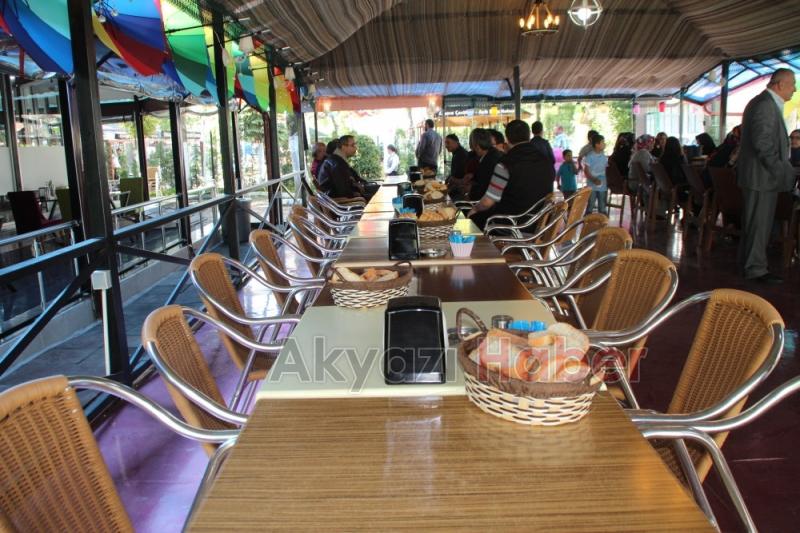 Akyazı Sadabad Park Restoran Sahur ve İftarda Sizi bekliyor