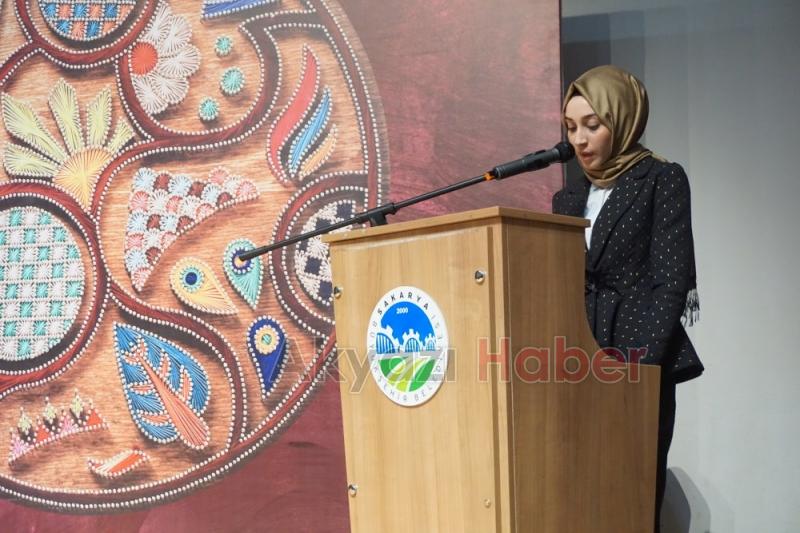 Akyazı SAMEKte yılsonu sergi gerçekleştirildi