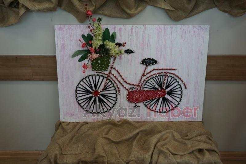 Akyazı SAMEKte yılsonu sergi gerçekleştirildi