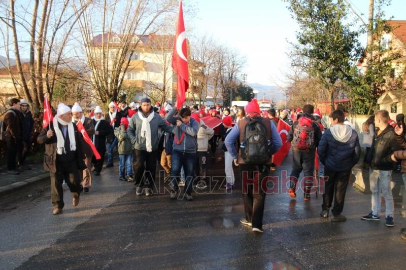 AKYAZI SARIKAMIŞ ŞEHİTLERİ ANISINA AKSARTEPE ZİRVESİNE YÜRÜDÜ