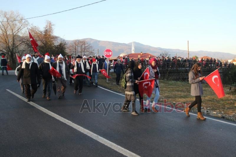AKYAZI SARIKAMIŞ ŞEHİTLERİ ANISINA AKSARTEPE ZİRVESİNE YÜRÜDÜ