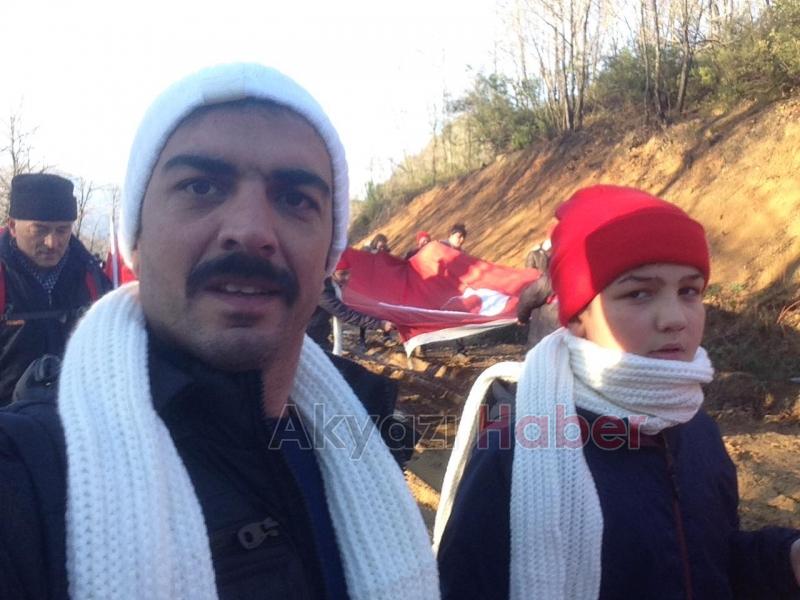 AKYAZI SARIKAMIŞ ŞEHİTLERİ ANISINA AKSARTEPE ZİRVESİNE YÜRÜDÜ