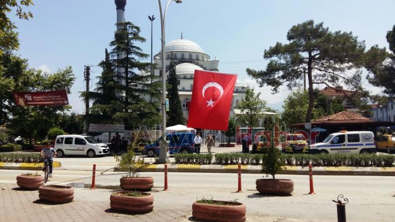 Akyazı Şehidini Bekliyor