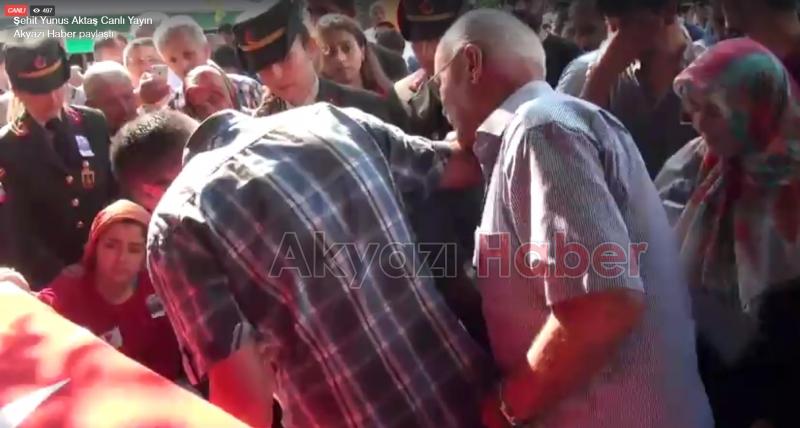 Akyazı Şehidini Son Yolculuğuna Uğurluyor