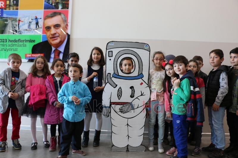 Akyazı SGM Bilim ve Teknoloji Haftasını Kutladı