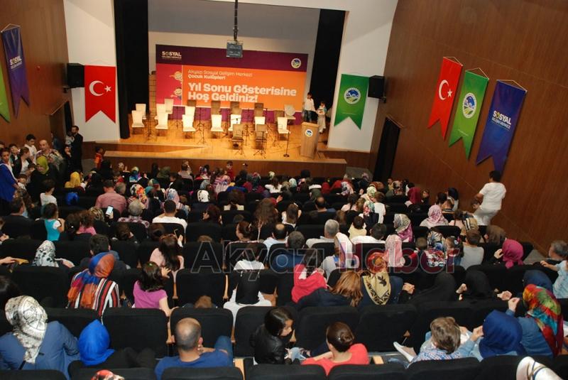 Akyazı SGM de yılsonu heyecanı