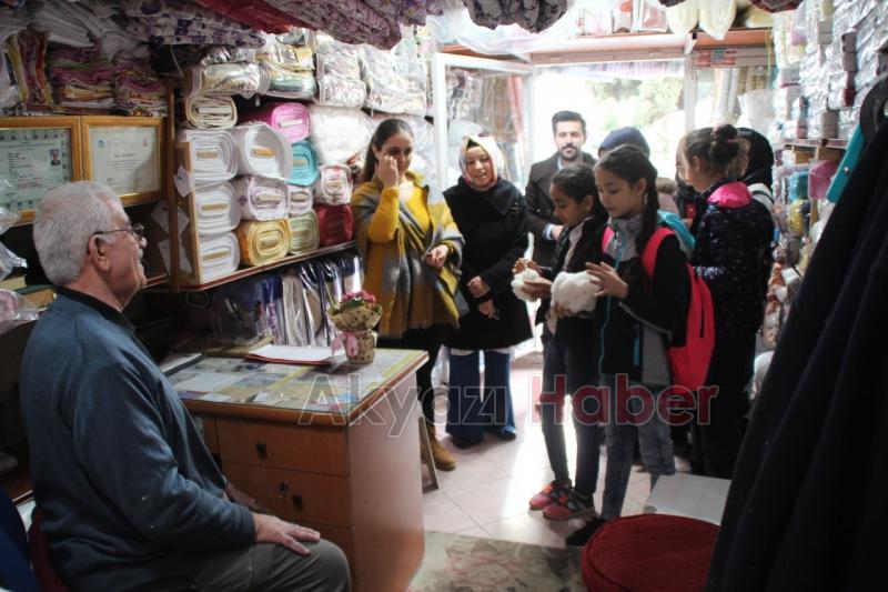 Akyazı SGM Öğrencileri Mesleklerle Tanıştırdı