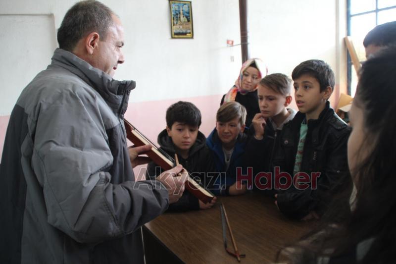 Akyazı SGM Öğrencileri Mesleklerle Tanıştırdı