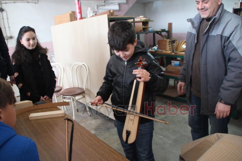 Akyazı SGM Öğrencileri Mesleklerle Tanıştırdı