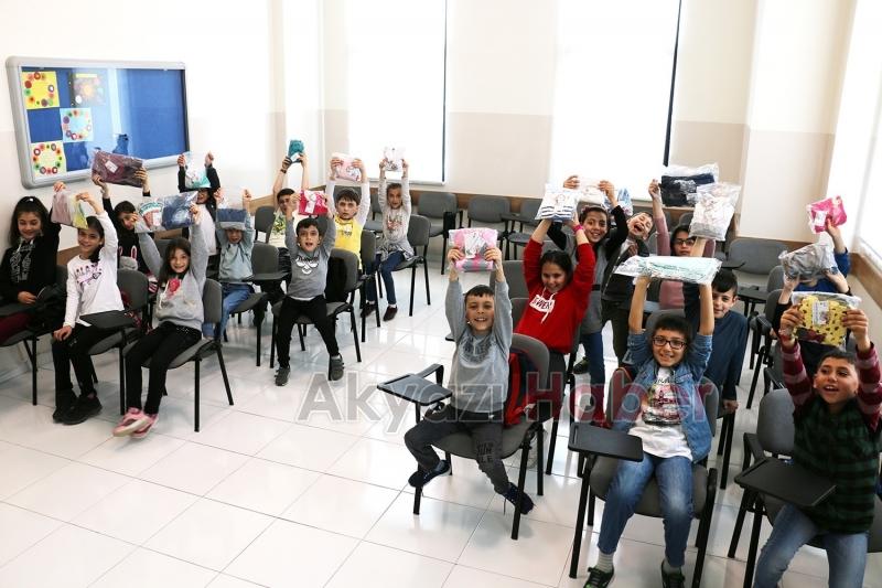 Akyazı SGM öğrencilerinden Değerli Kardeşime projesi 